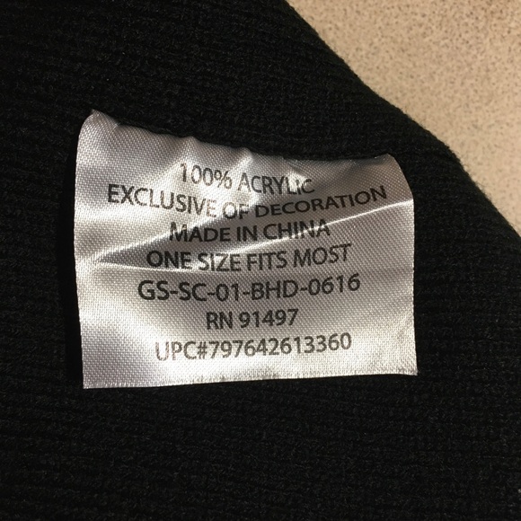 NWOT Realtree Striped Beanie Hat - Picture 2 of 2